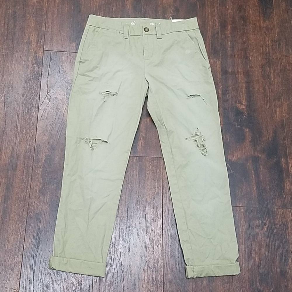 GAP broken in straight distressed khaki pants XXS